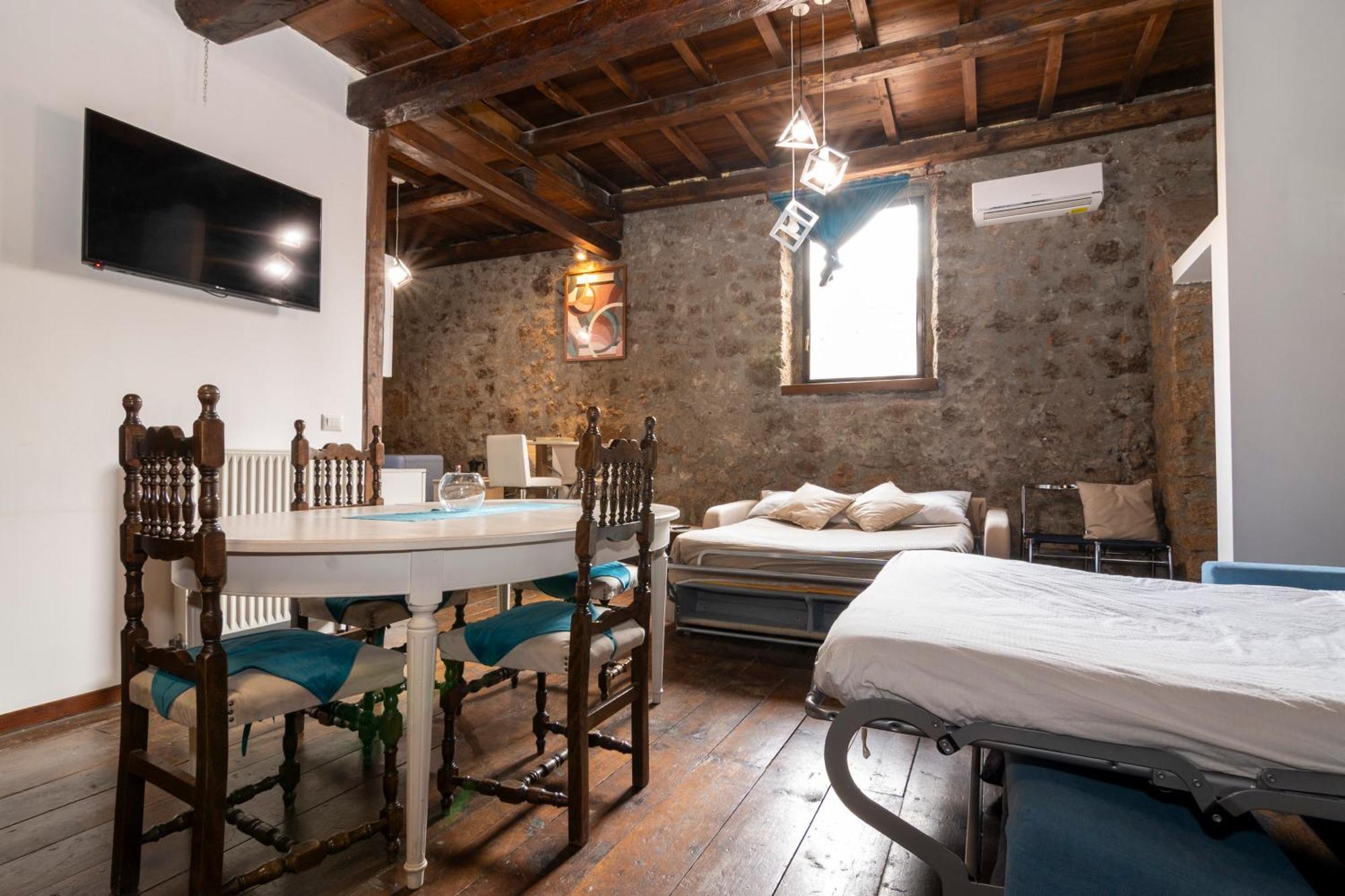 Ferienhaus Maestosa Roccaforte Dei Principi, 3 Piani Tutti Per Voi! Sutri